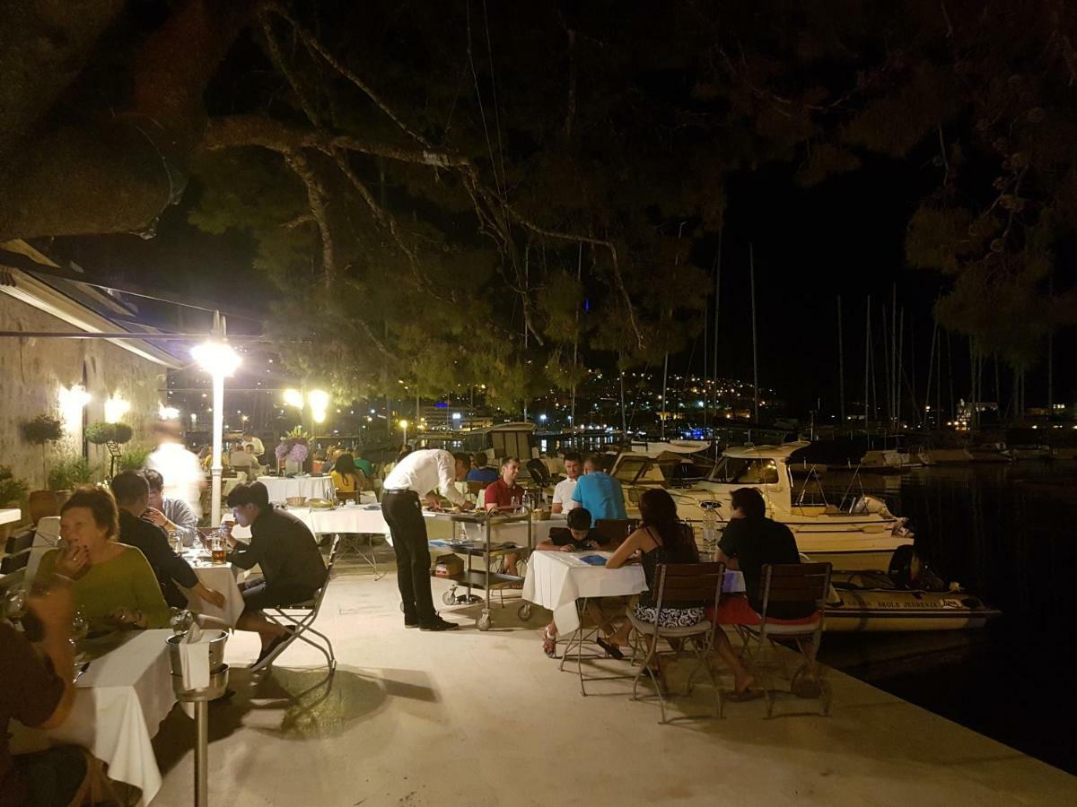 Ban Apartment Dubrovnik Exteriör bild